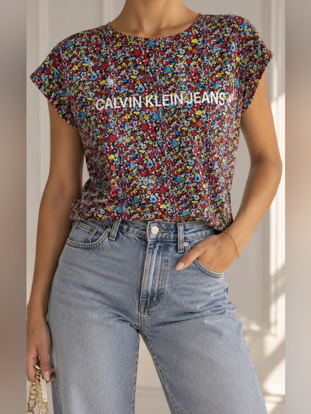 Calvin Klein Jeans Women's Floral Logo Tee in Red Multi